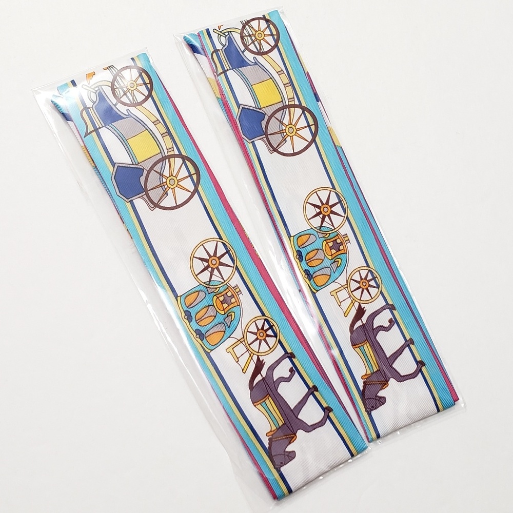 ⤵⤵2pcs Exquisite Horse Design Cotton Scarves